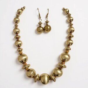 Gold Tone Bead And Faceted Glass Bead Gradual necklace earring set